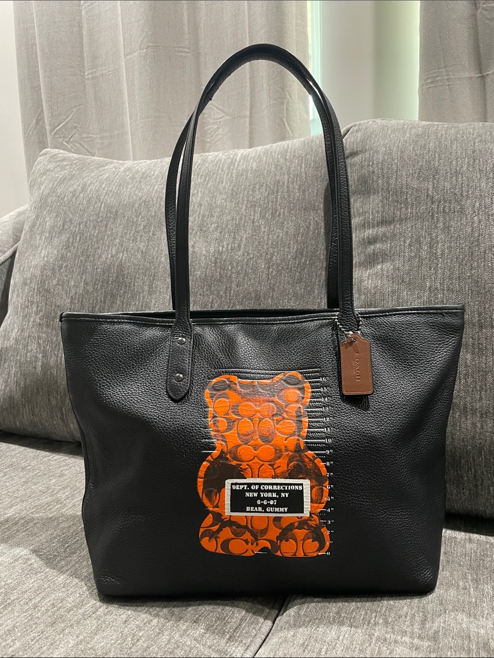 Coach Black City Zip Tote With Vandal Gummy Bear (Style F78203) Limited Edition - Picture 3 of 16